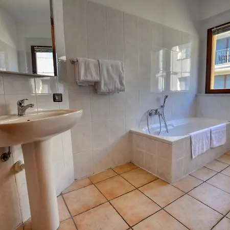 Cipresso 33 Apartment Acquaseria